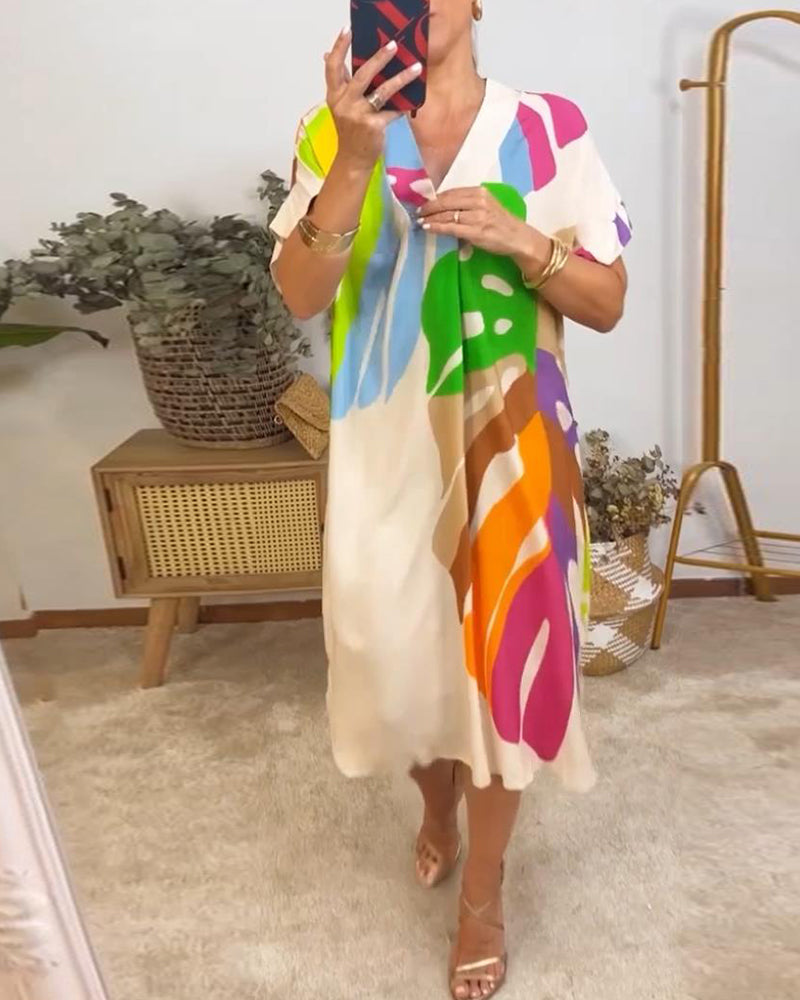 VESTIDO EN V CON ESTAMPADO